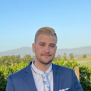 Meet your Posher, Christopher